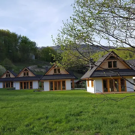 Pod Beskidkiem 샬레 슈차이르크