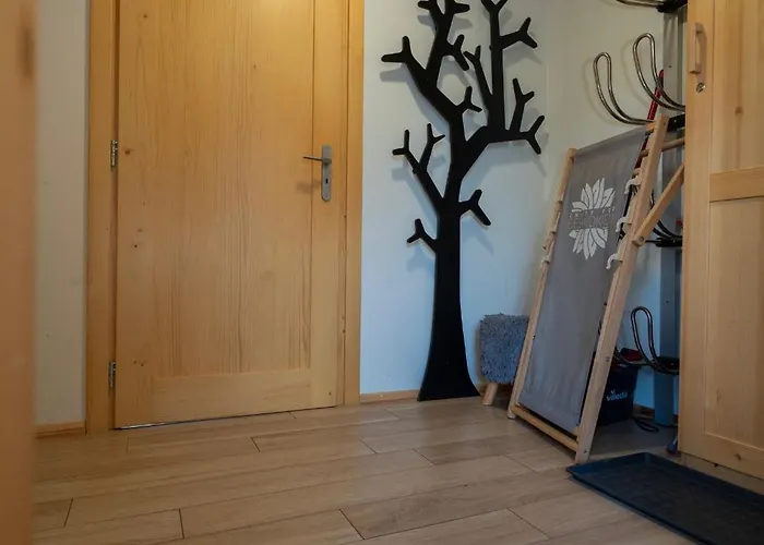 Pod Beskidkiem 木屋 *